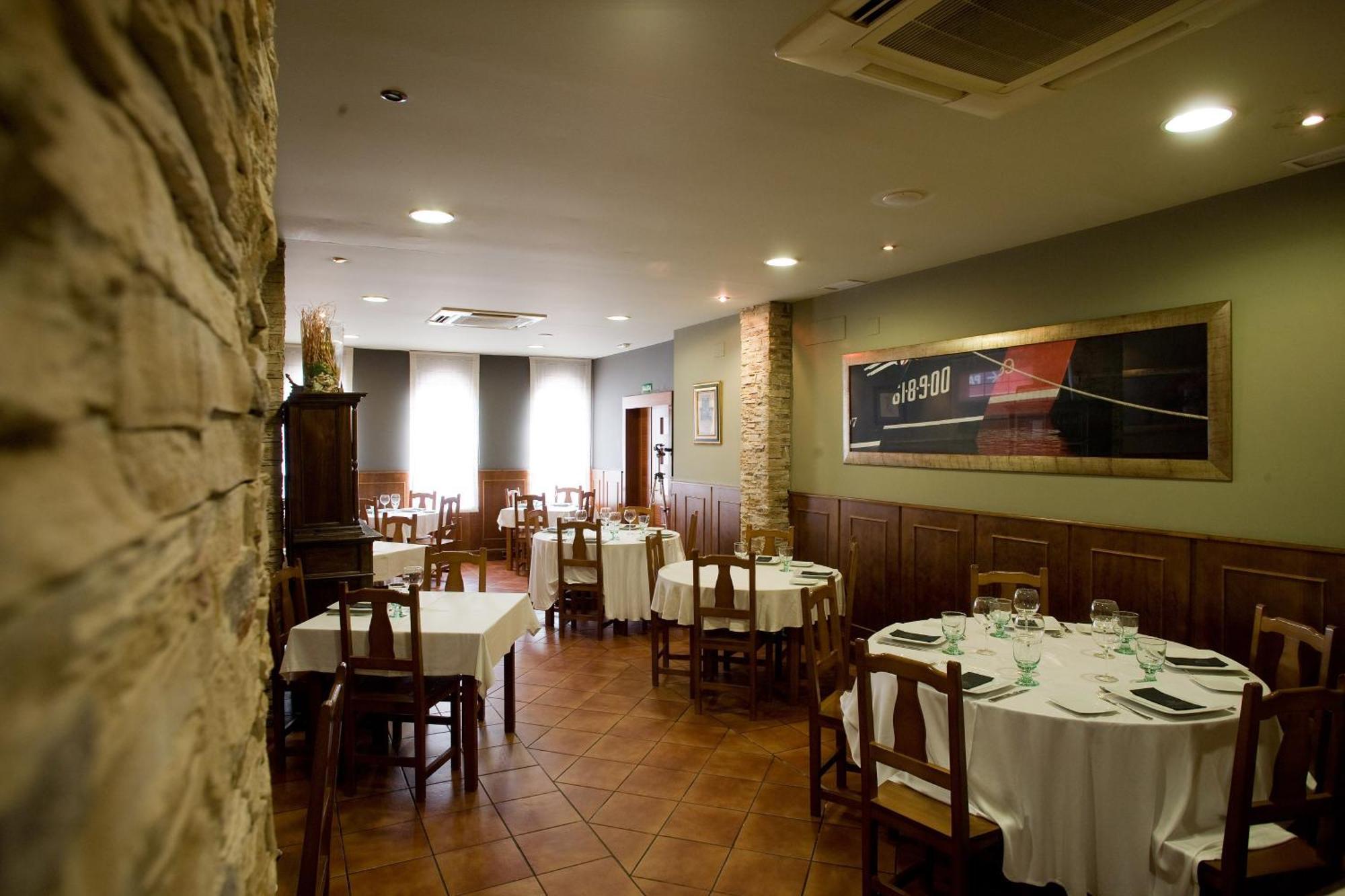 Hotel El Balcon Αβιλές Εξωτερικό φωτογραφία